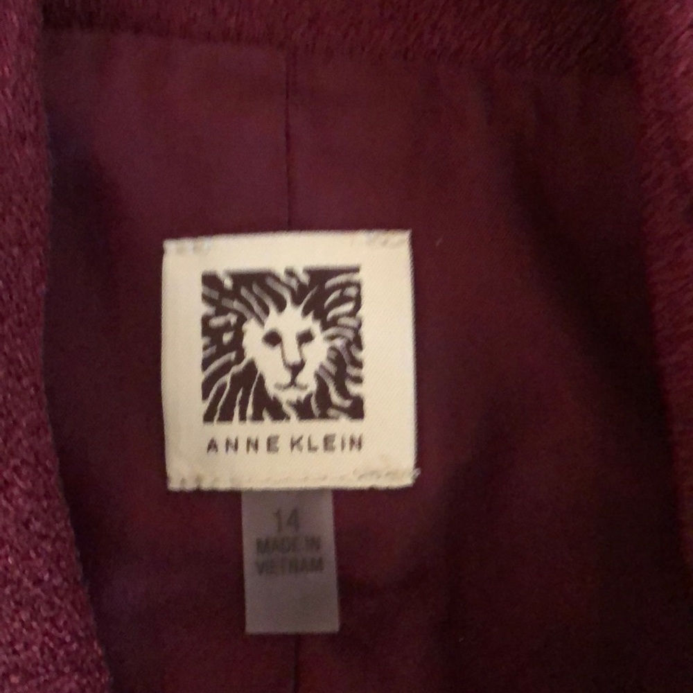 Jacket - Picture 3 of 3